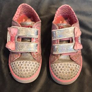 Pink Sketchers twinkle toes